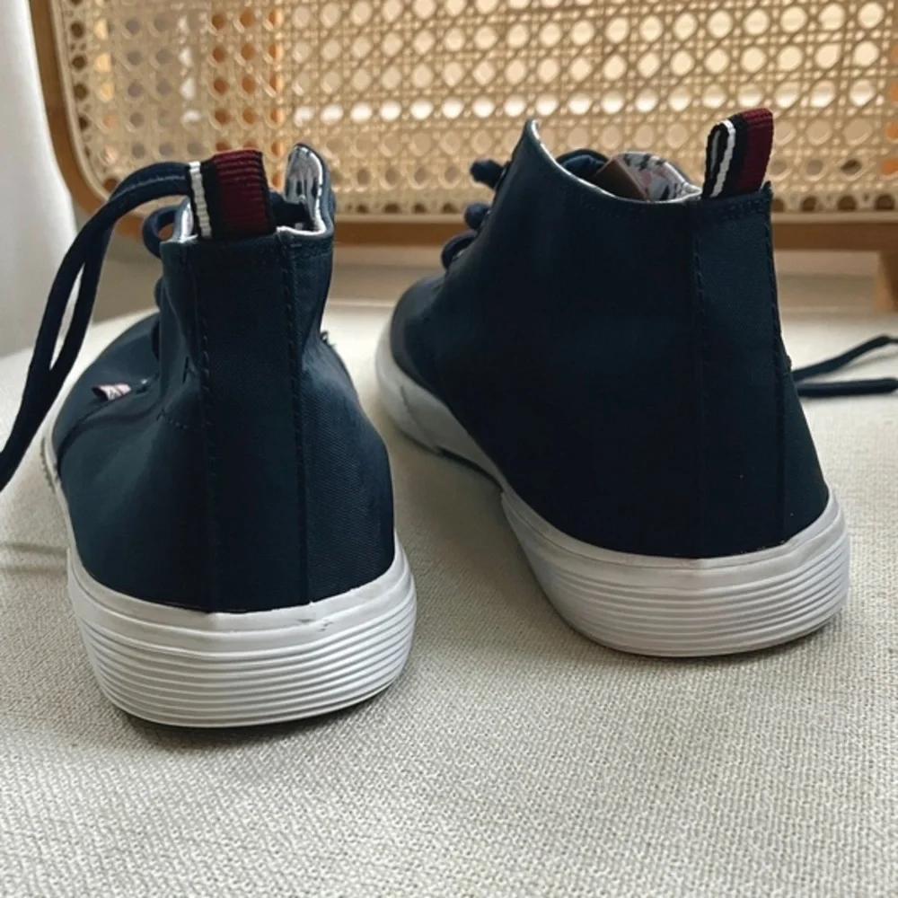 Ben Sherman Men's Navy Blue Bristol Chukka Mid-Top Shoe‎ Sneaker Sz 9